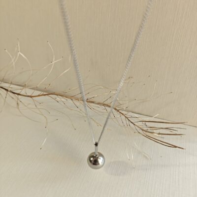 Collier Dina