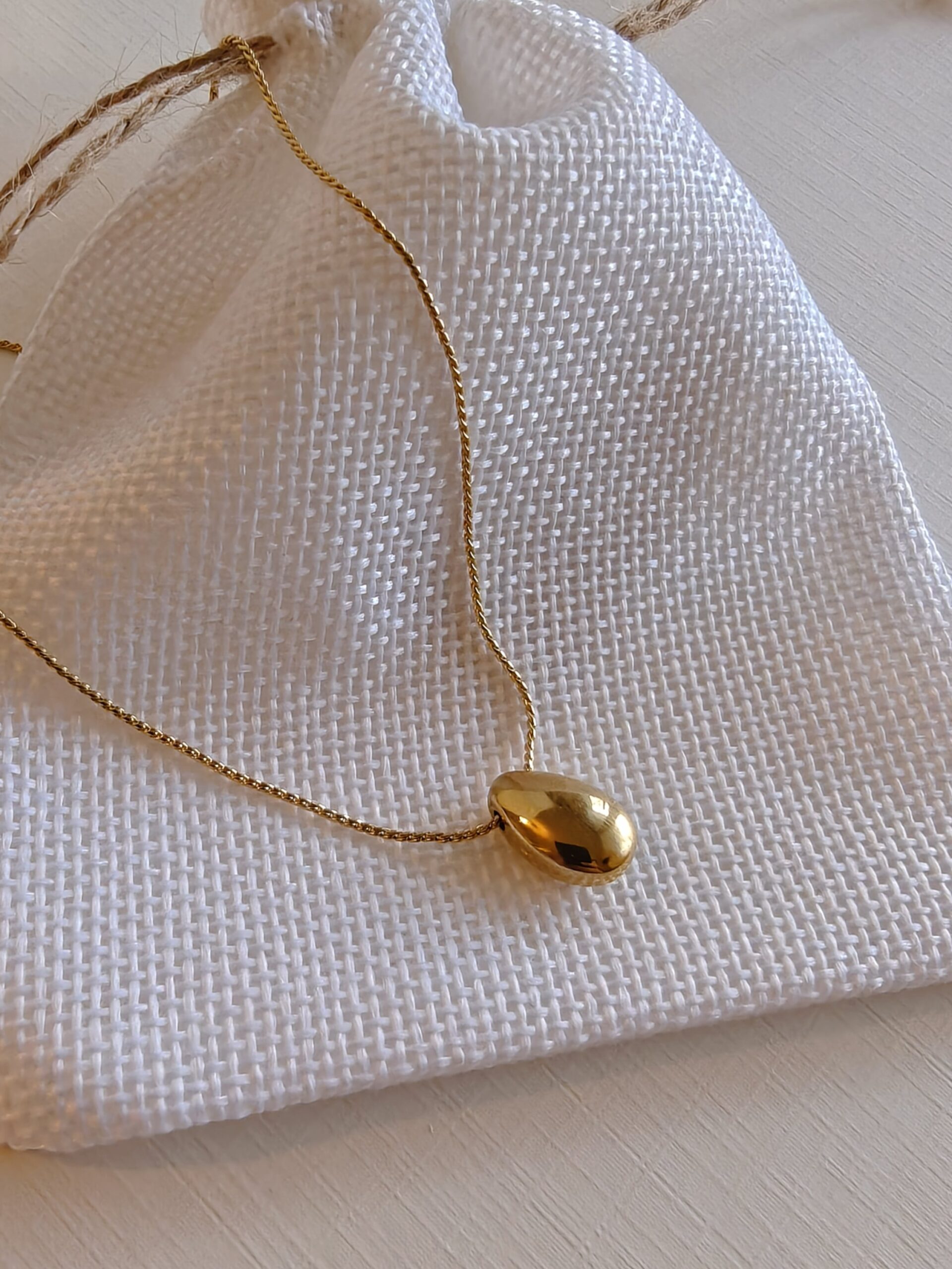 Collier Jenna