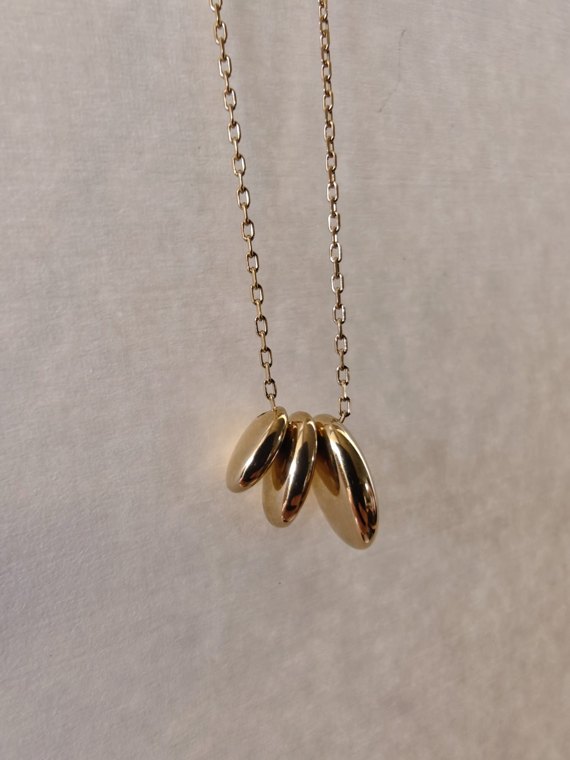 💫 Collier Aura Divine – Image 3