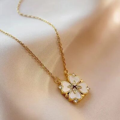 Collier trèfle d'amour